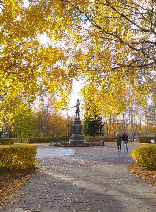Петровский сквер Петровский сквер