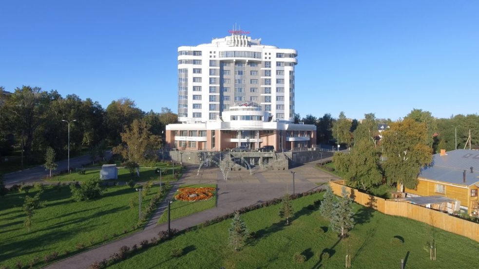 Отель ONEGO PALACE Hotel and Restaurant Отель ONEGO PALACE Hotel and Restaurant